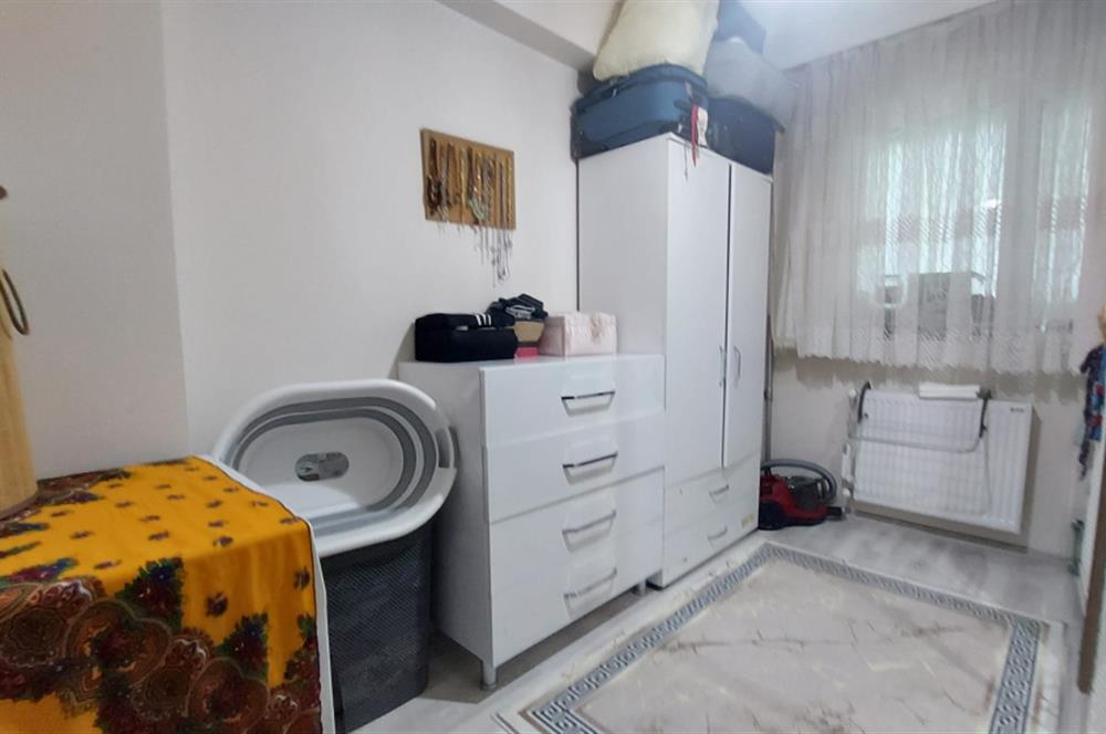 Çiğli Atatürk Mah. 3+1 Yeni Bina Kapalı Mutfak Satılık Daire