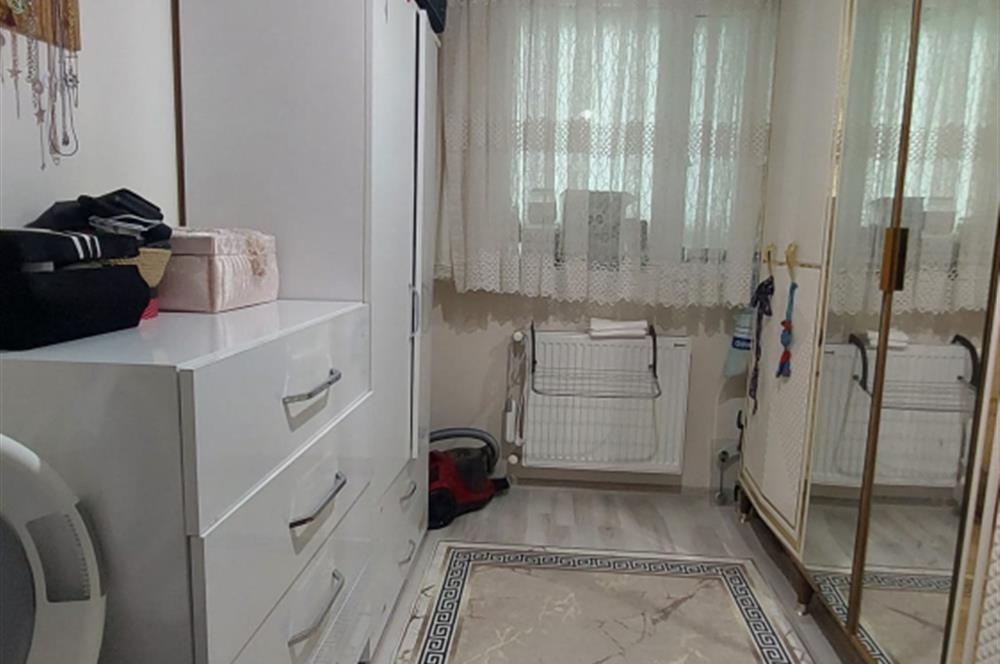 Çiğli Atatürk Mah. 3+1 Yeni Bina Kapalı Mutfak Satılık Daire