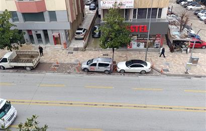 C21 LOFT'TAN İSTASYON CADDESİNDE KİRALIK OFİS