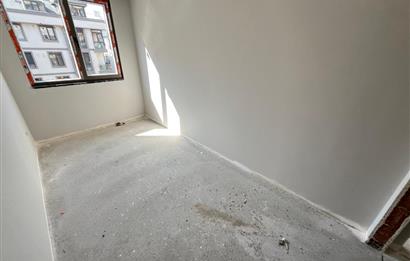 KÜÇÜKYALI'DA 0 BİNADA ÖN CEPHE ARA KAT 3+1