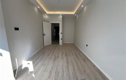 BOSTANCI GÖSTERİ MERKEZİNE YAKIN ALTINTEPEDE LÜKS 3+1 DUBLEKS