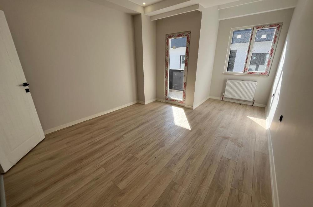 BOSTANCI GÖSTERİ MERKEZİNE YAKIN ALTINTEPEDE LÜKS 3+1 DUBLEKS