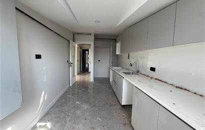 BOSTANCI GÖSTERİ MERKEZİNE YAKIN ALTINTEPEDE LÜKS 3+1 DUBLEKS