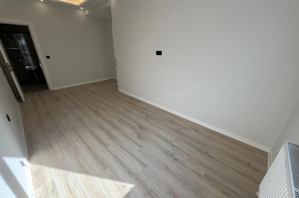 ALTINTEPENİN MERKEZİNDE DENİZ VE ADALAR MANZARALI 5+2 DUBLEKS