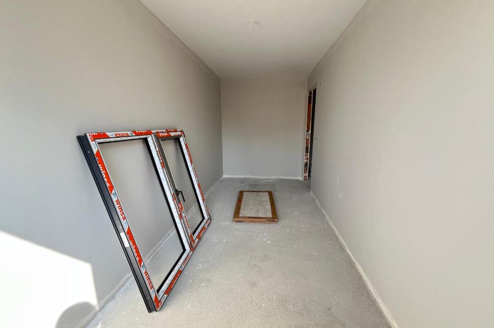 KÜÇÜKYALI'DA 0 BİNADA ÖN CEPHE ARA KAT 3+1