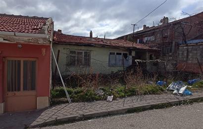 CENTURY 21 VİZYON'DAN ERENKÖY’DE   4 KAT İMARLI 263,50 m2 ARSA