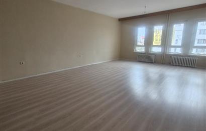 Dikmende Geniş Metrajlı | Ara Kat | Manzaralı 3+1 