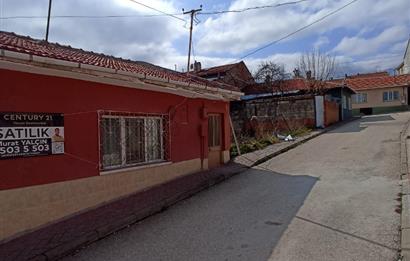 CENTURY 21 VİZYON'DAN ERENKÖY’DE   4 KAT İMARLI 263,50 m2 ARSA