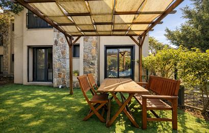 Akyarlar'da Kiralık Bahçeli 2+1 Daire