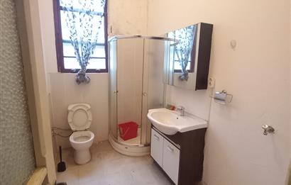 Merkezi Konum Yüksek Tavanlı Tarihi Binada Kiralık Ofis