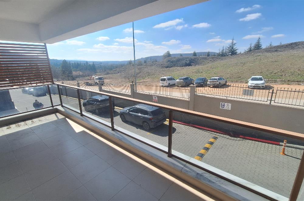 CENTURY 21 VİZYON'DAN TERRACE PARK SİTESİNDE 3+1 LÜKS KİRALIK DAİRE