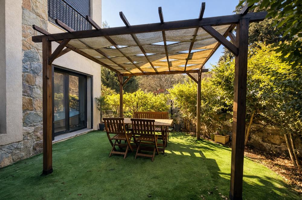 Akyarlar'da Kiralık Bahçeli 2+1 Daire