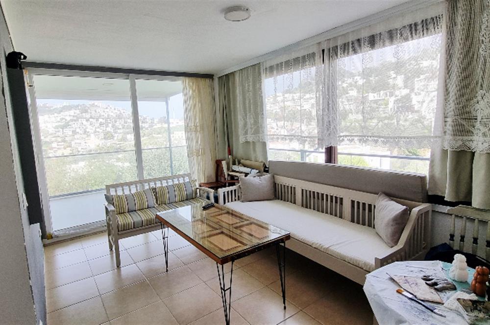 Gümüşlük Koyunbaba da Plajlı site de Müstakil Dubleks ev