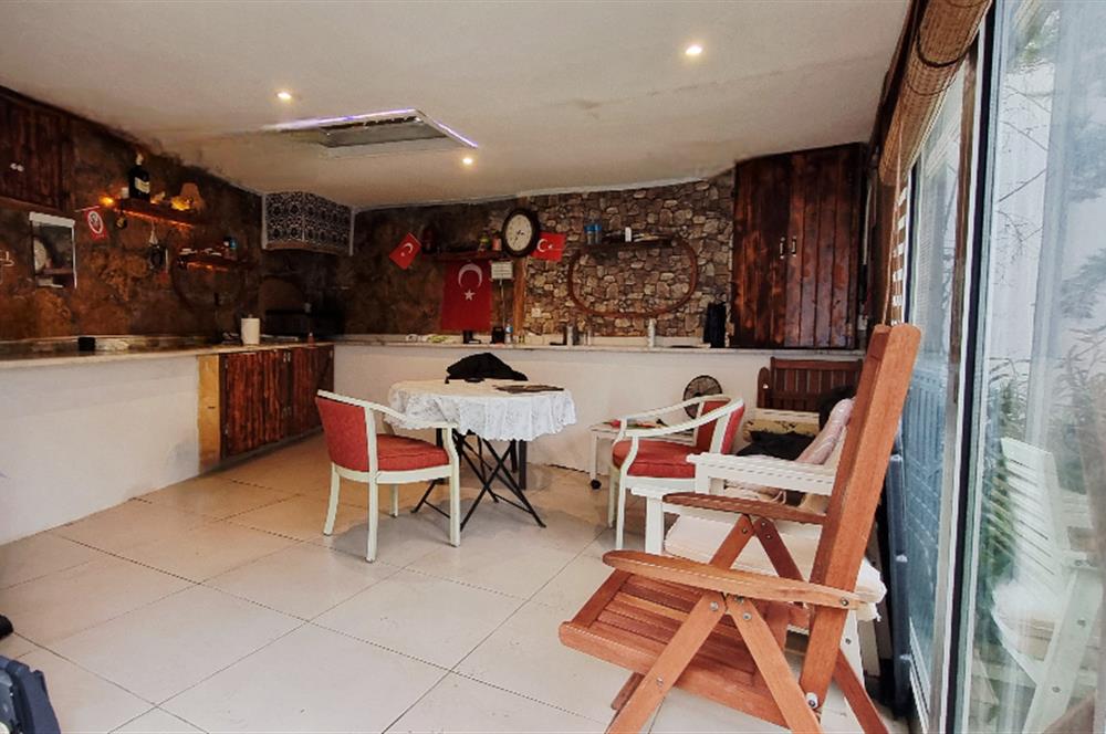 Gümüşlük Koyunbaba da Plajlı site de Müstakil Dubleks ev