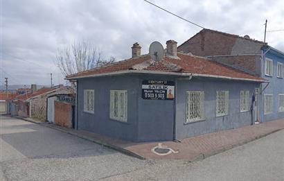 CENTURY 21 VİZYON'DAN ERENKÖY’DE   4 KAT İMARLI 263,50 m2 ARSA