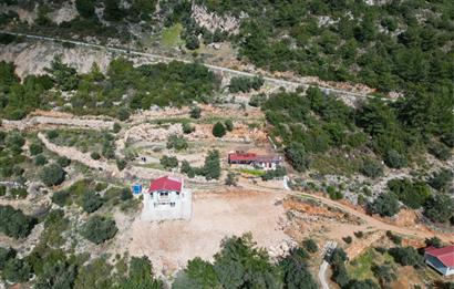 MUĞLA AKBÜK'TE DENİZ MANZARALI FIRSAT ARAZİ