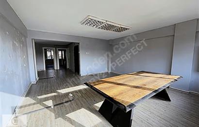 HASANPAŞA MÜKEMMEL KONUMDA TAŞINMAYA HAZIR TEMİZ KİRALIK DAİRE