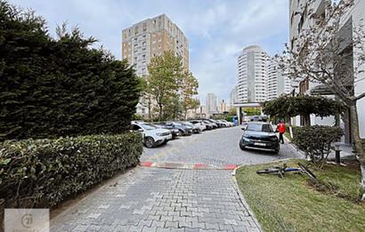 Bahçeşehir Spradon Kuleleri Özel Teraslı Manzaralı Satılık Daire