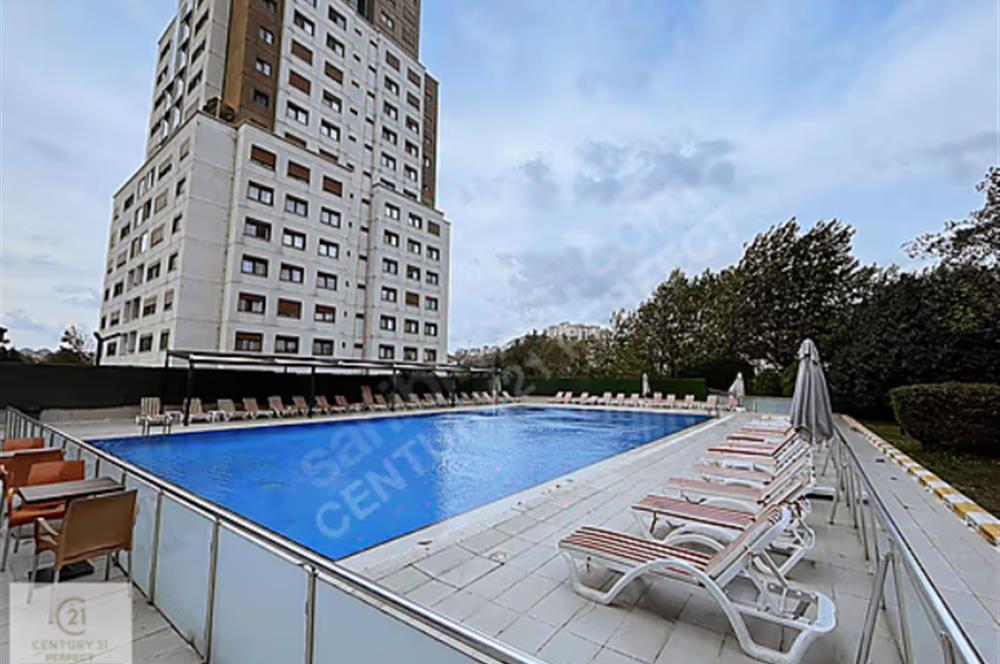 Bahçeşehir Spradon Kuleleri Özel Teraslı Manzaralı Satılık Daire