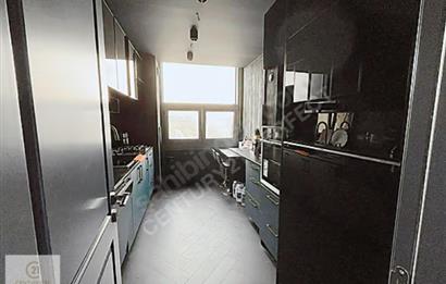 Bahçeşehir Spradon Kuleleri Özel Teraslı Manzaralı Satılık Daire