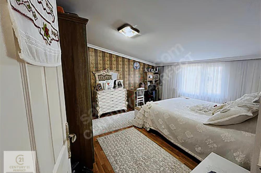 Bahçelievler Cumhuriyet'te Ayrı Girişli Masrafsız Lüks Dubleks