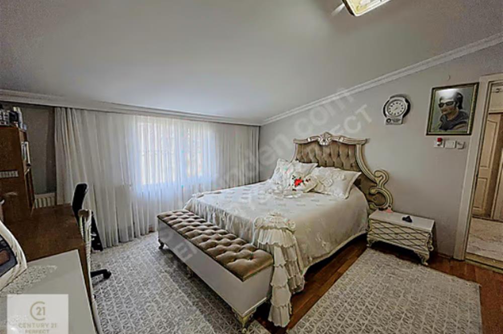 Bahçelievler Cumhuriyet'te Ayrı Girişli Masrafsız Lüks Dubleks