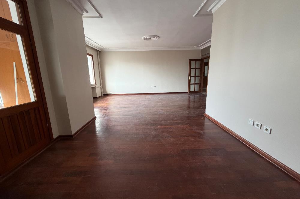 Erenköy marmaraya yakın 4+1 daire