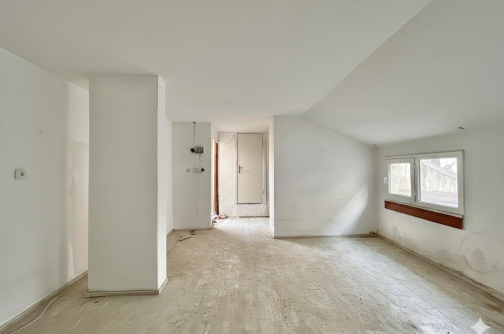 C21 LOFTTAN YENİLENMİŞ 2 ADET 1+1 SATILIK İŞ YERİ