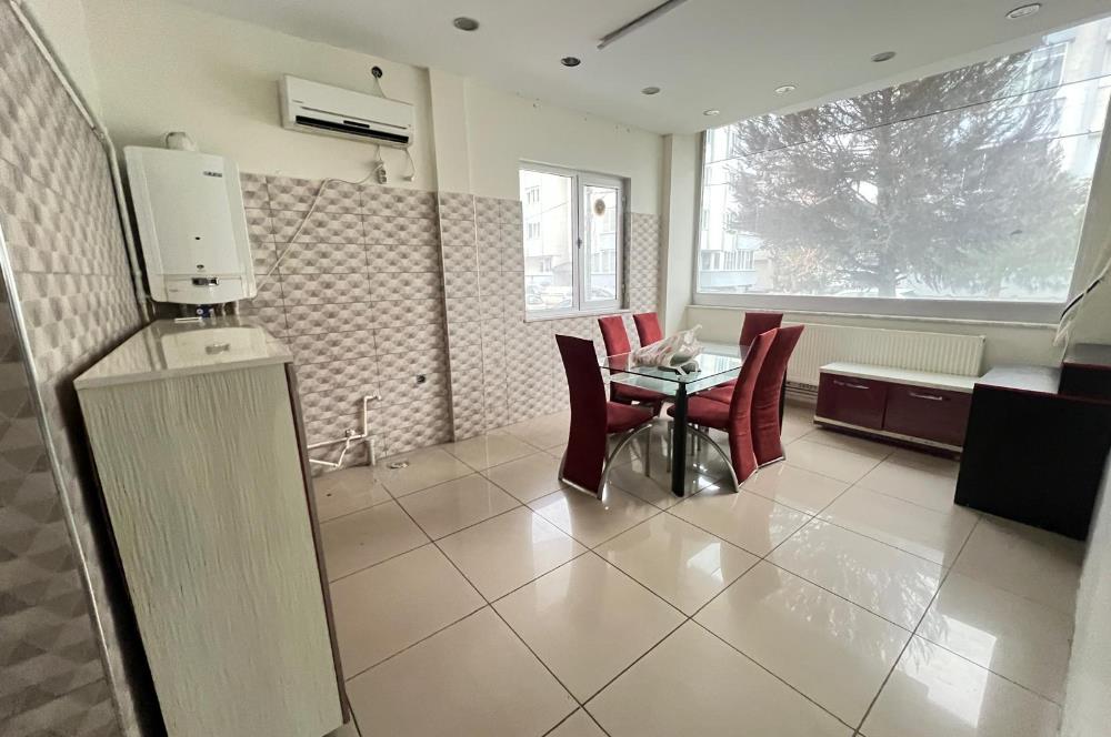 PAŞAALANI MAHALLESİ'NDE SATILIK DÜKKAN C21BAL'DA