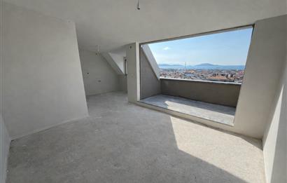 İDEALTEPE'DE 0 ÖN CEPHE DENİZ MANZARALI FIRSAT LÜX 3+2 DUBLEKS