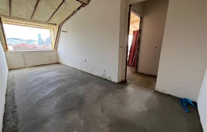 ALTINTEPE'DE DENİZ MANZARALI TERASLI AYRI MUTFAK LÜX 2+1