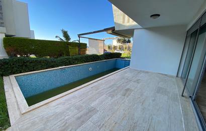 Turgutreis'te Satılık Özel Havuzlu Modern ve Lüks Villa