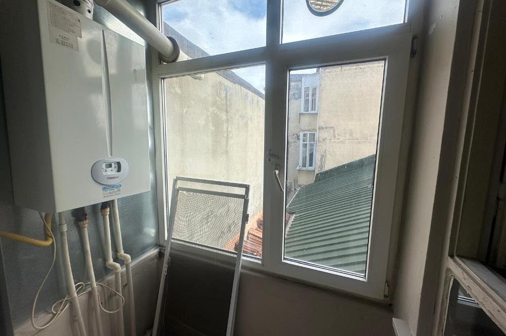 Maltepe Yalı Mahallesinde 2+1 Deniz Manzaralı Kiralık Daire