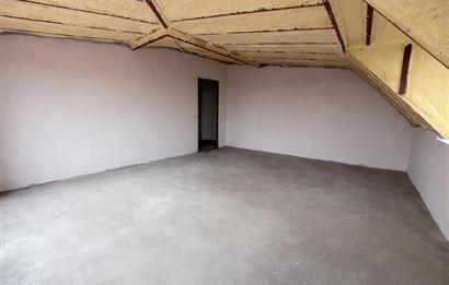 ALTINTEPE'DE DENİZ MANZARALI TERASLI AYRI MUTFAK LÜX 2+1