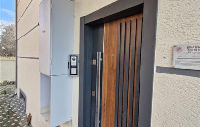 Satılık Şile Çayırbaşı 'nda Her Katından Doğa ve Denize Hakim 3 Katlı Müstakil Ev