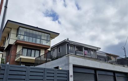 Satılık Şile Çayırbaşı 'nda Her Katından Doğa ve Denize Hakim 3 Katlı Müstakil Ev