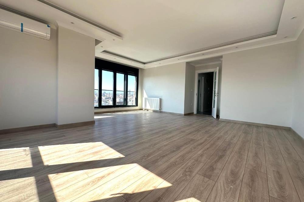 BAĞDAT CAD.YAKIN DENİZ MANZARALI AYRI MUTFAK KÖŞE ULTRA LÜX 3+1