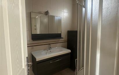 Maltepe Yalı Mahallesinde 2+1 Deniz Manzaralı Kiralık Daire