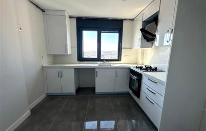 BAĞDAT CAD.YAKIN DENİZ MANZARALI AYRI MUTFAK KÖŞE ULTRA LÜX 3+1