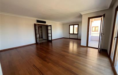 AĞAÇSEVEN KONAKLARI SİTESİNDE ÖN CEPHE EBEVEYN BANYOLU 3+1