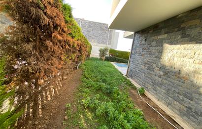 Turgutreis'te Satılık Özel Havuzlu Modern ve Lüks Villa