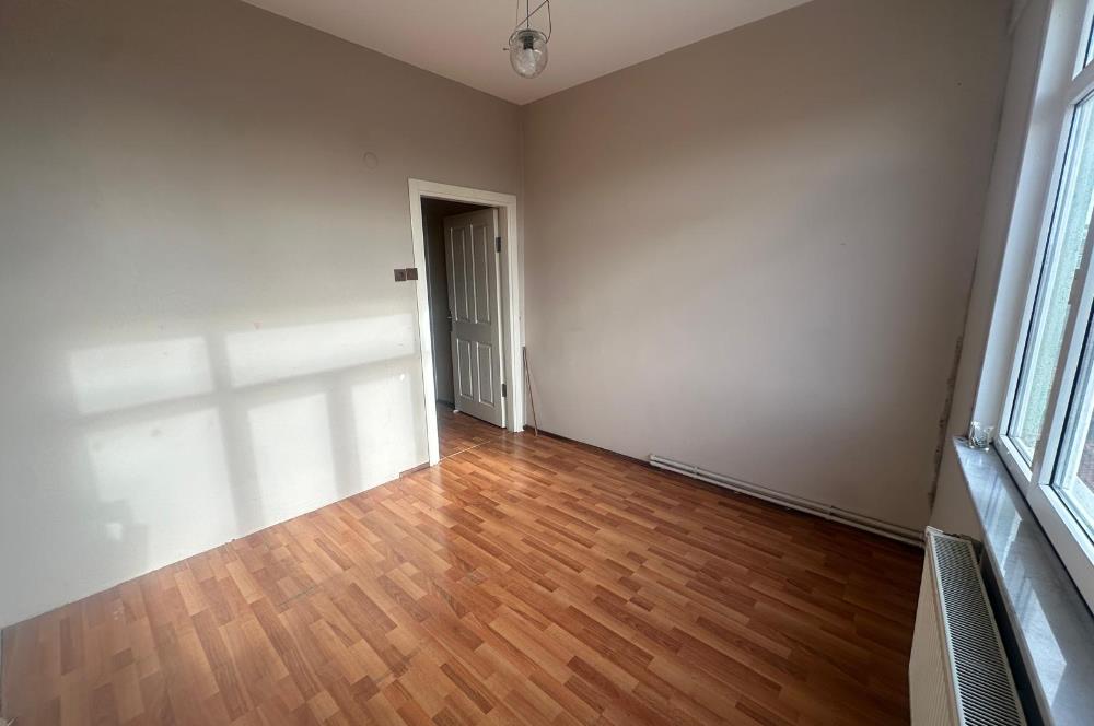 Maltepe Yalı Mahallesinde 2+1 Deniz Manzaralı Kiralık Daire