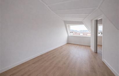 ALTINTEPE'DE DENİZ MANZARALI TERASLI AYRI MUTFAK LÜX 2+1