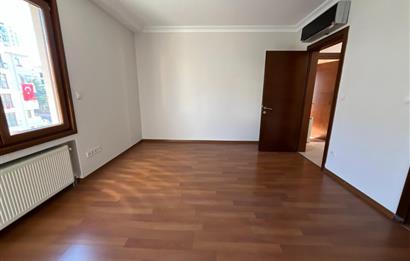 AĞAÇSEVEN KONAKLARI SİTESİNDE ÖN CEPHE EBEVEYN BANYOLU 3+1