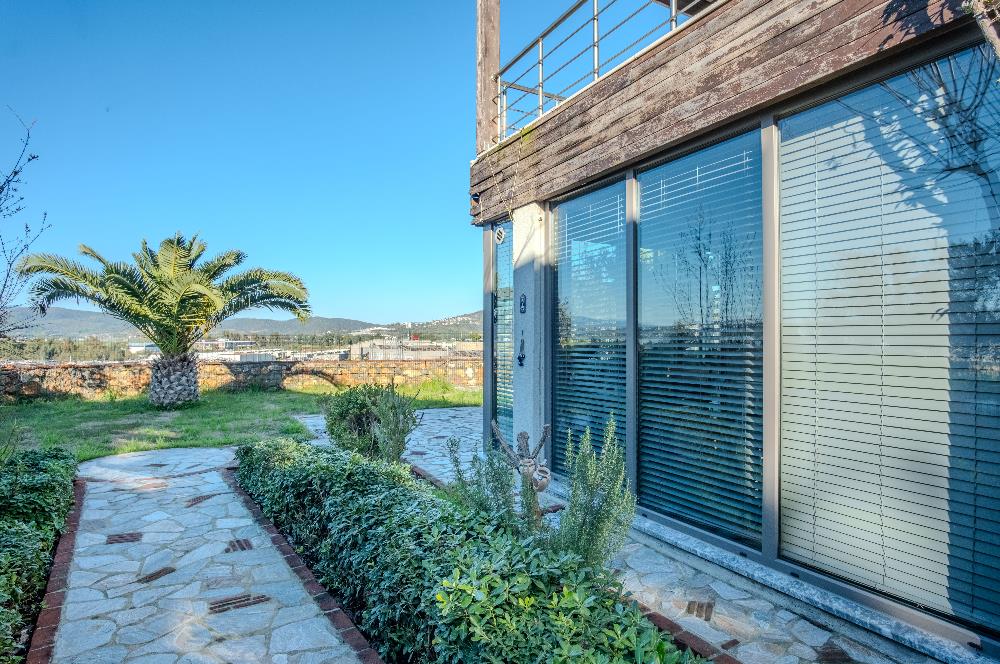 Meşelik One Golf Site İçi Satılık 2+1 Bahçe Katı Daire