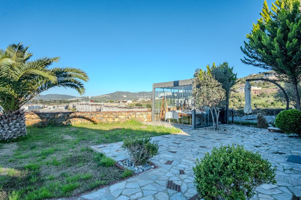 Meşelik One Golf Site İçi Satılık 2+1 Bahçe Katı Daire