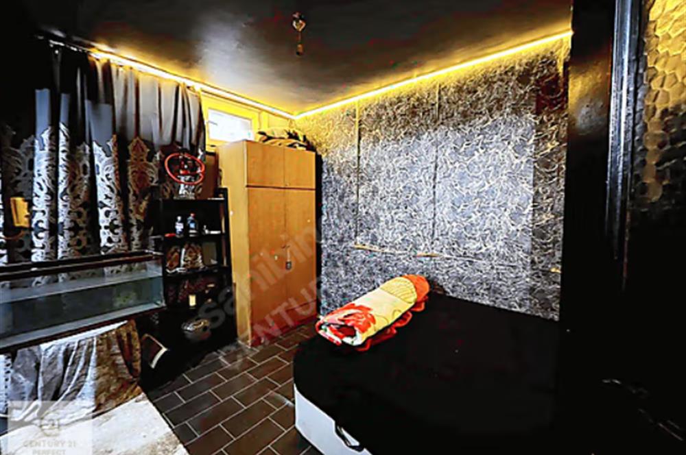 TOPKAPI SUR&ÇARŞI&METROBÜS& TRAMVAY DİBİNDEYATIRIMLIK 1+1