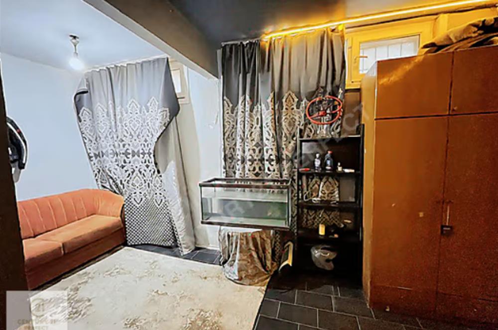 TOPKAPI SUR&ÇARŞI&METROBÜS& TRAMVAY DİBİNDEYATIRIMLIK 1+1