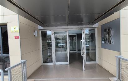 Sinpaş Liva Turkuaz Sitesinde yenilenmiş geniş 2+1