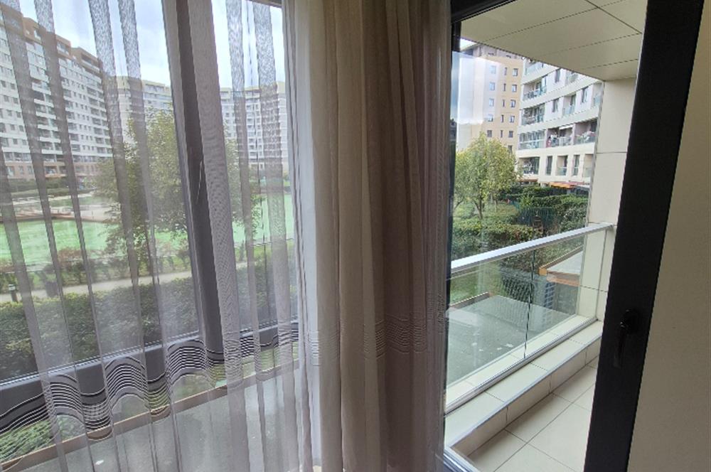 Sinpaş Liva Turkuaz Sitesinde yenilenmiş geniş 2+1